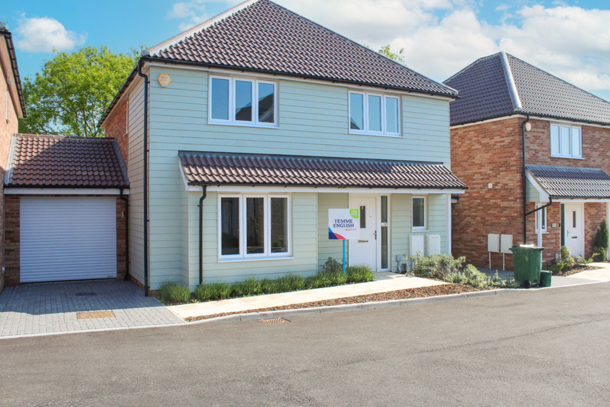 Hadfield Close, Wickford, SS11