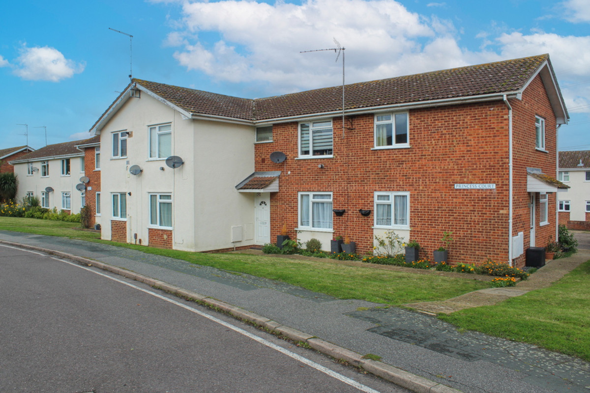 Beauchamps Drive, Wickford, SS11