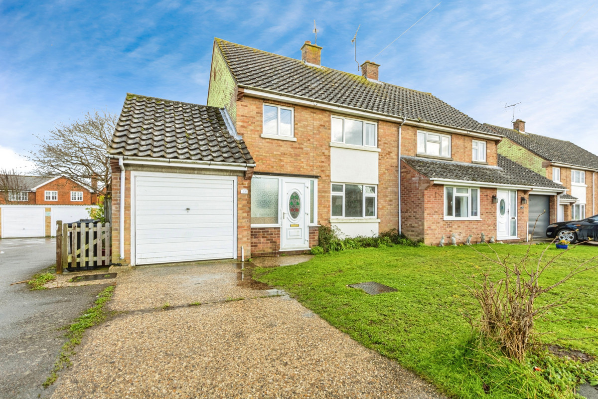 Mary Warner Road, Ardleigh, CO7