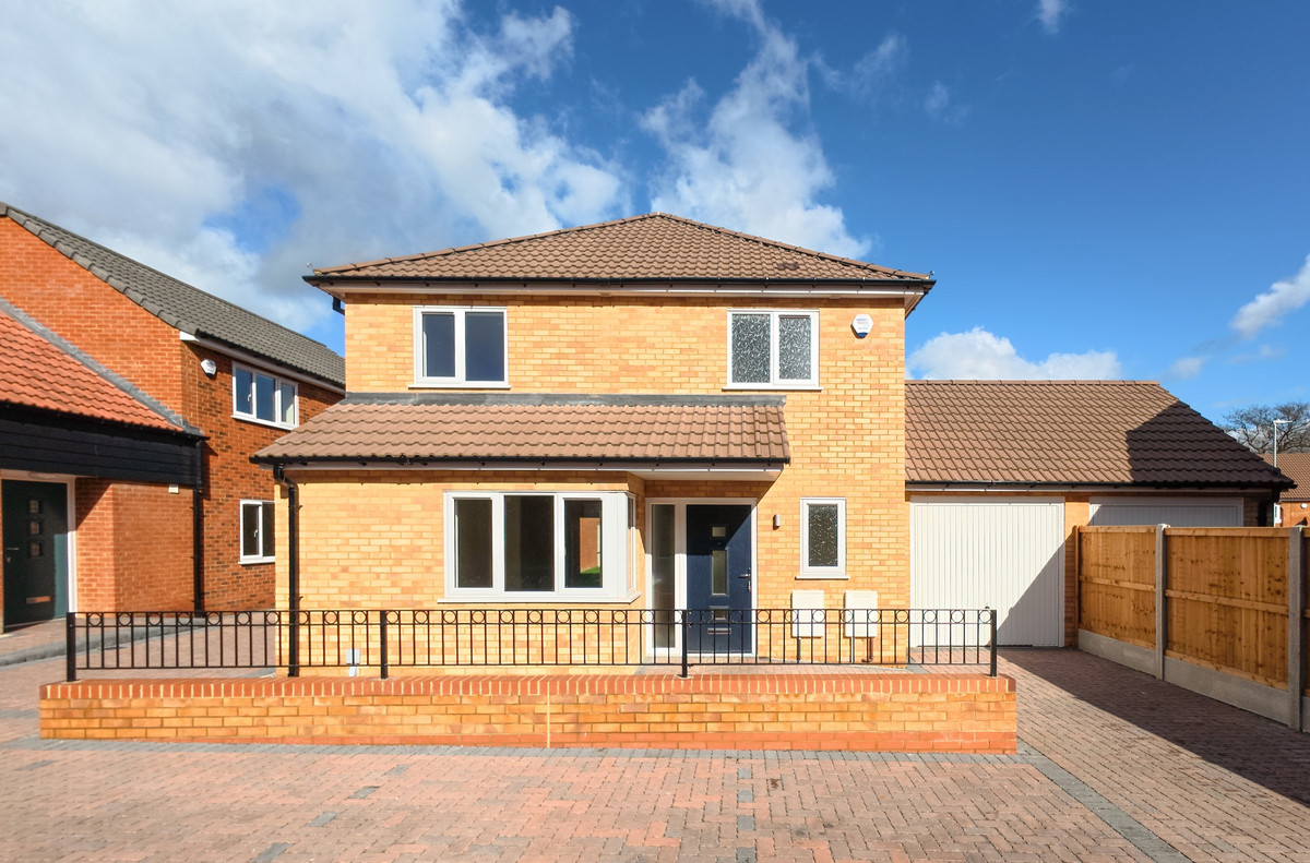 Fairview Crescent, Rayleigh, SS6