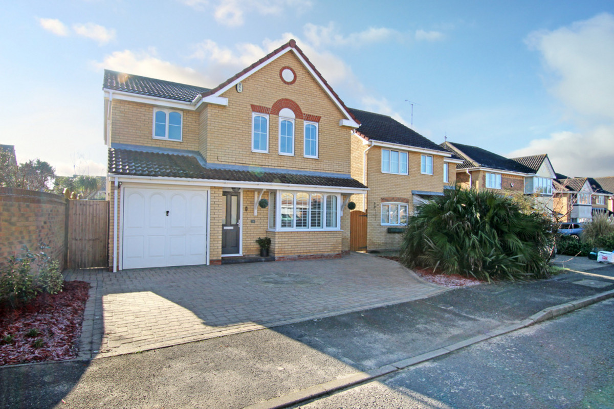 Buchanan Gardens, Wickford, SS12