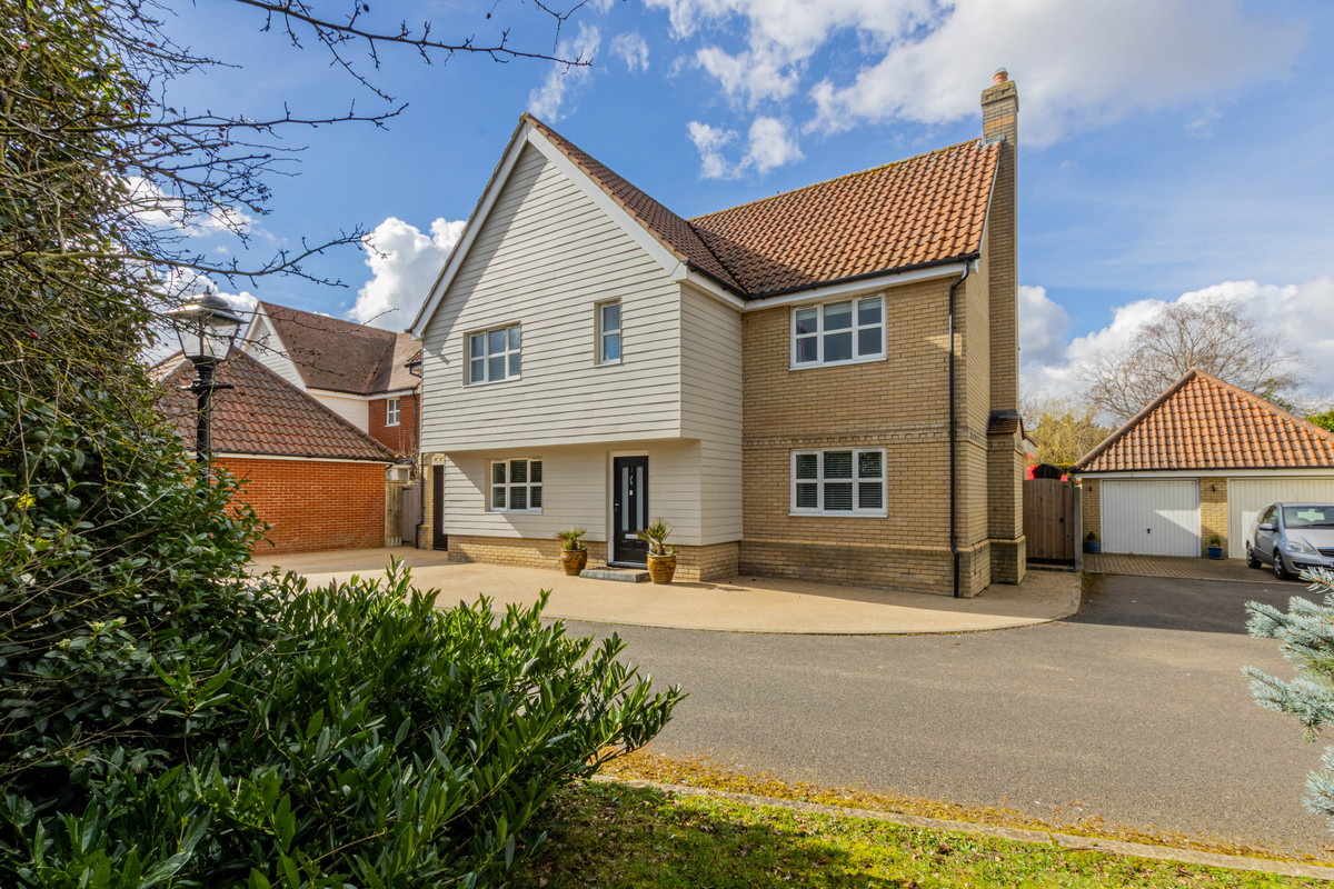 Francis Court, Marks Tey, CO6