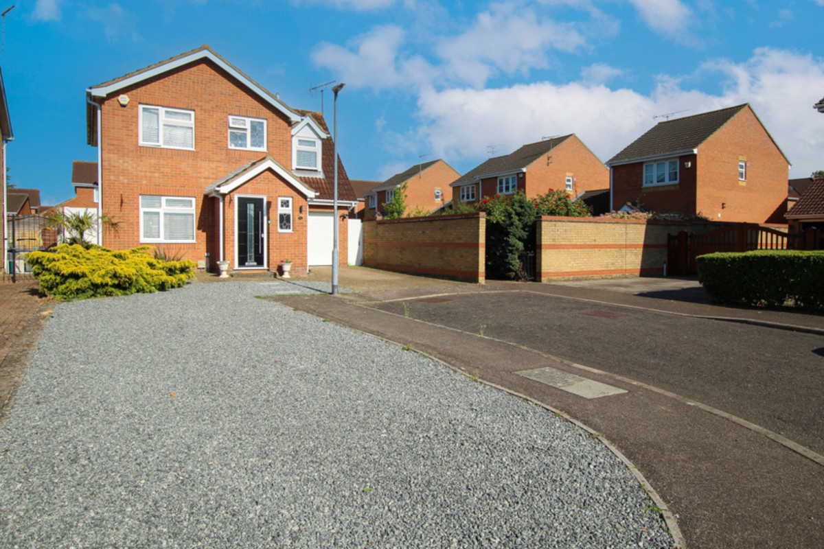 Foxhatch, Wickford, SS12