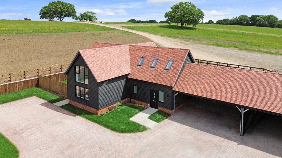 Coxes Farm Road, Billericay, CM11