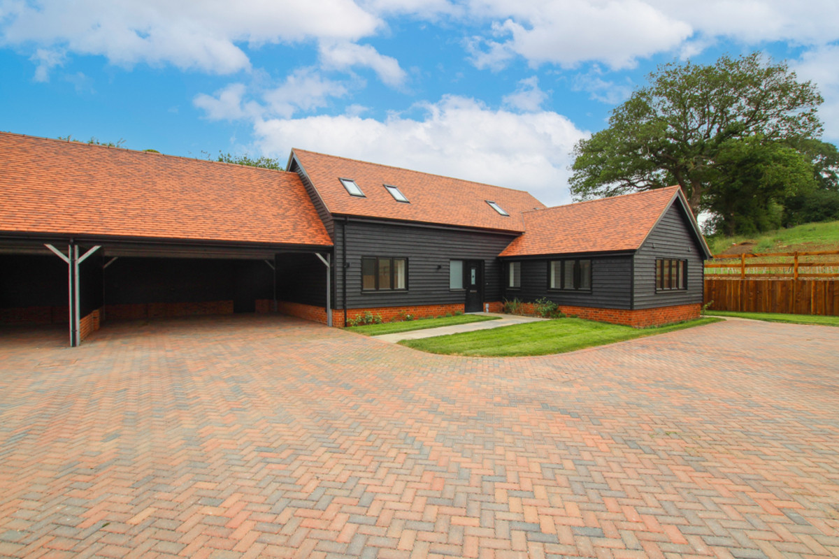 Coxes Farm Road, Billericay, CM11