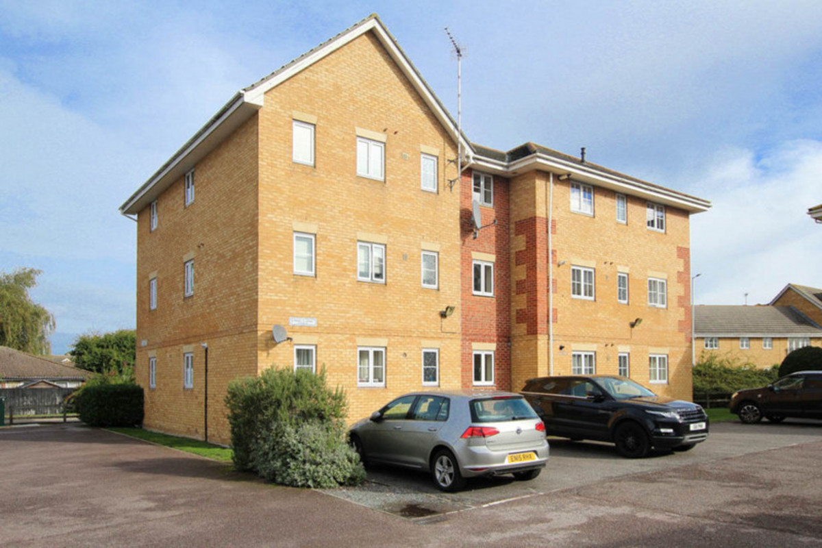 Browning Drive, Wickford, SS12