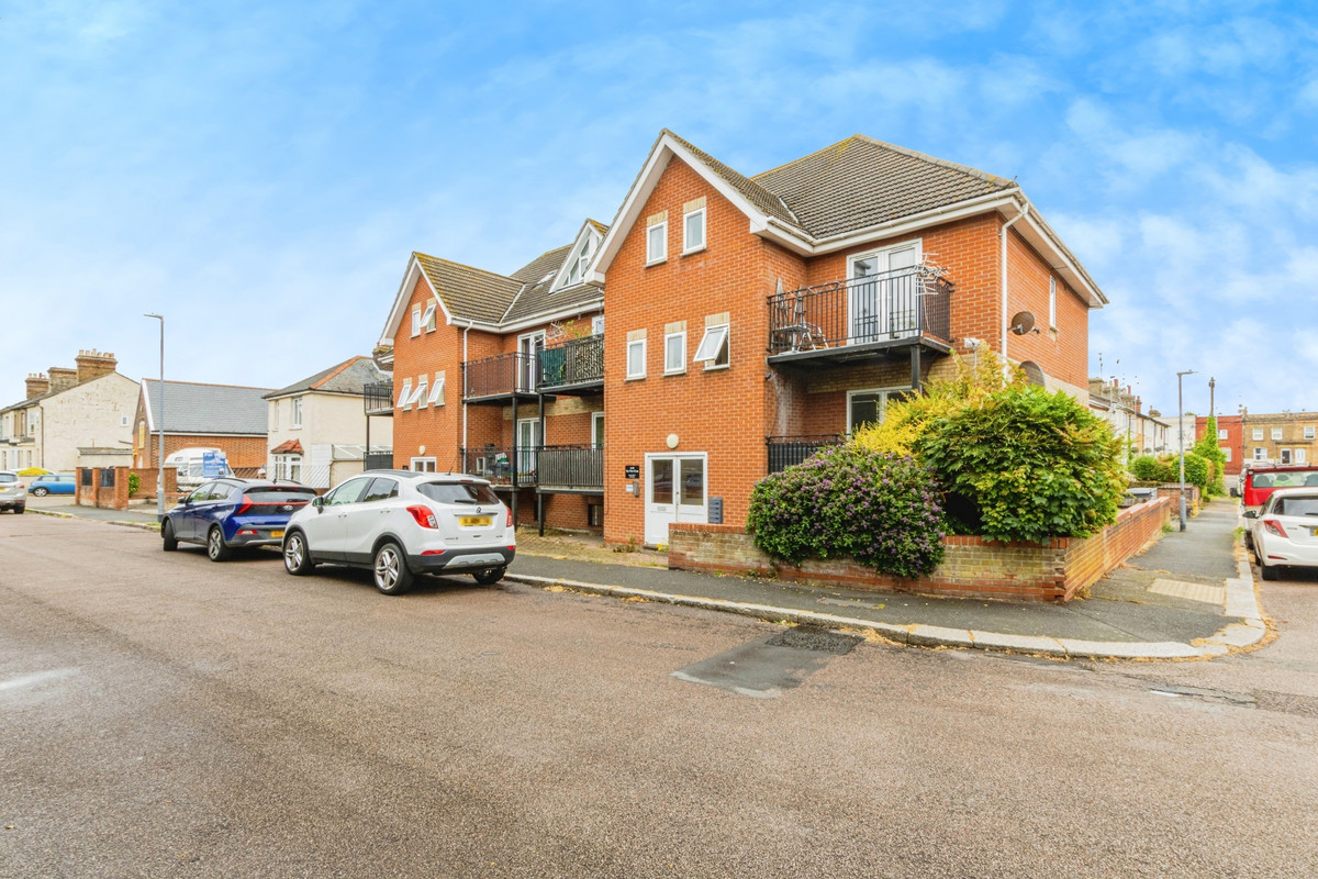 Stour Road, Bay View Court Stour Road, CO12