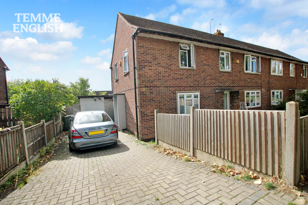 Moss Close, Basildon, SS16