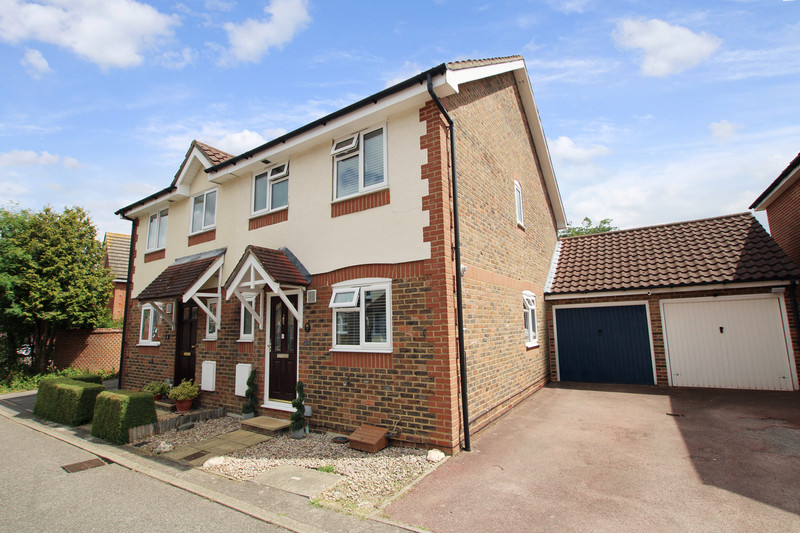 Berberis Close, Langdon Hills, SS16