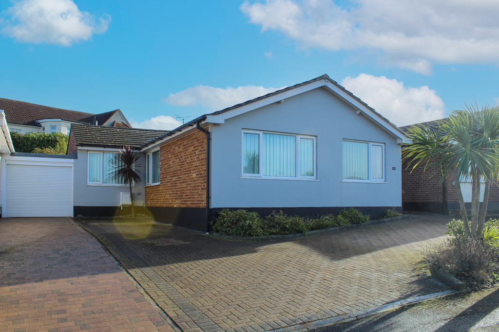 St. Charles Drive, Wickford, SS11