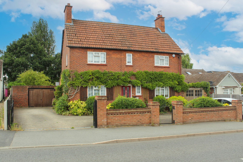 Swan Lane, Wickford, SS11