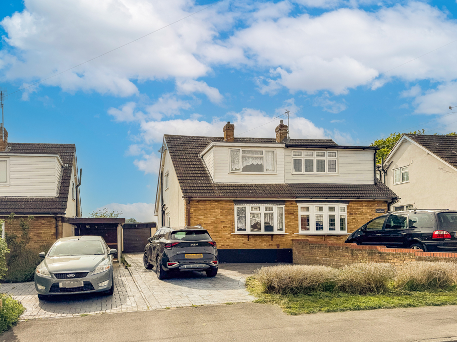 Waverley Crescent, Wickford, SS11