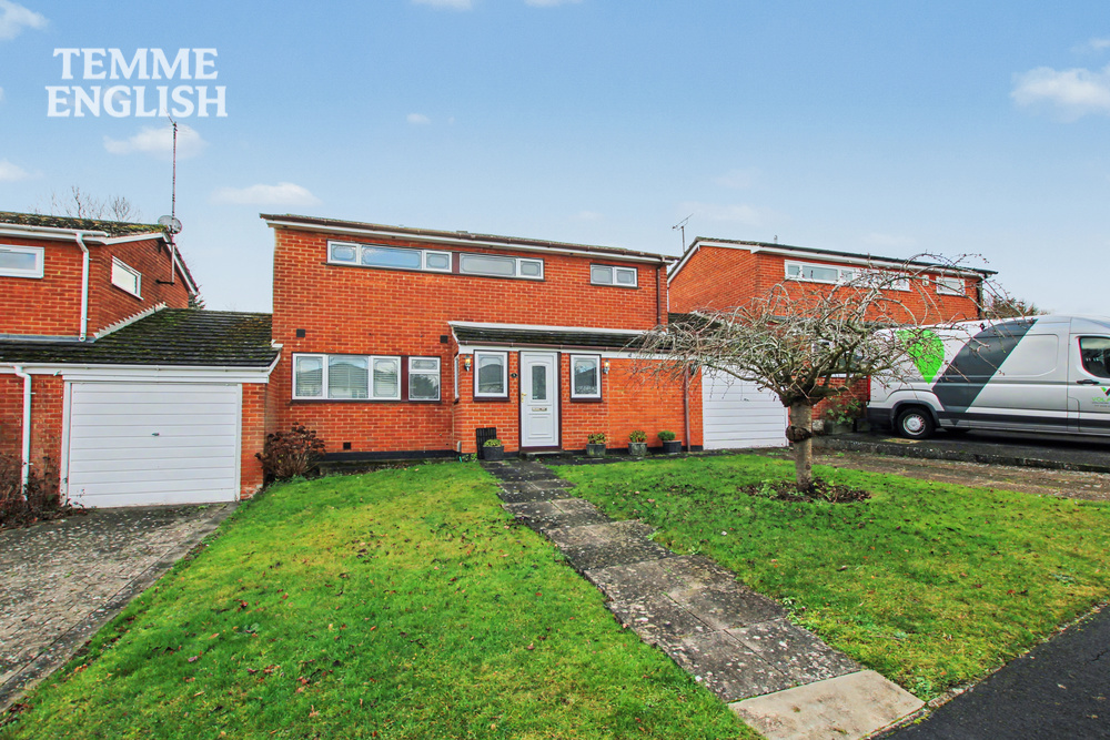 Botelers, Lee Chapel South, SS16