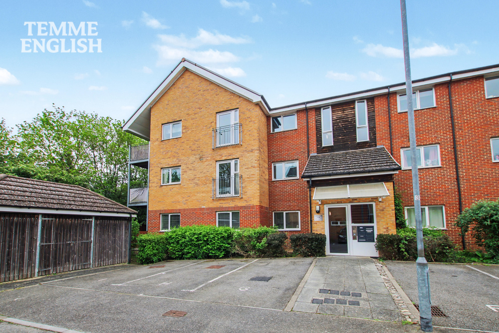 Marlborough Drive, Langdon Hills, SS16