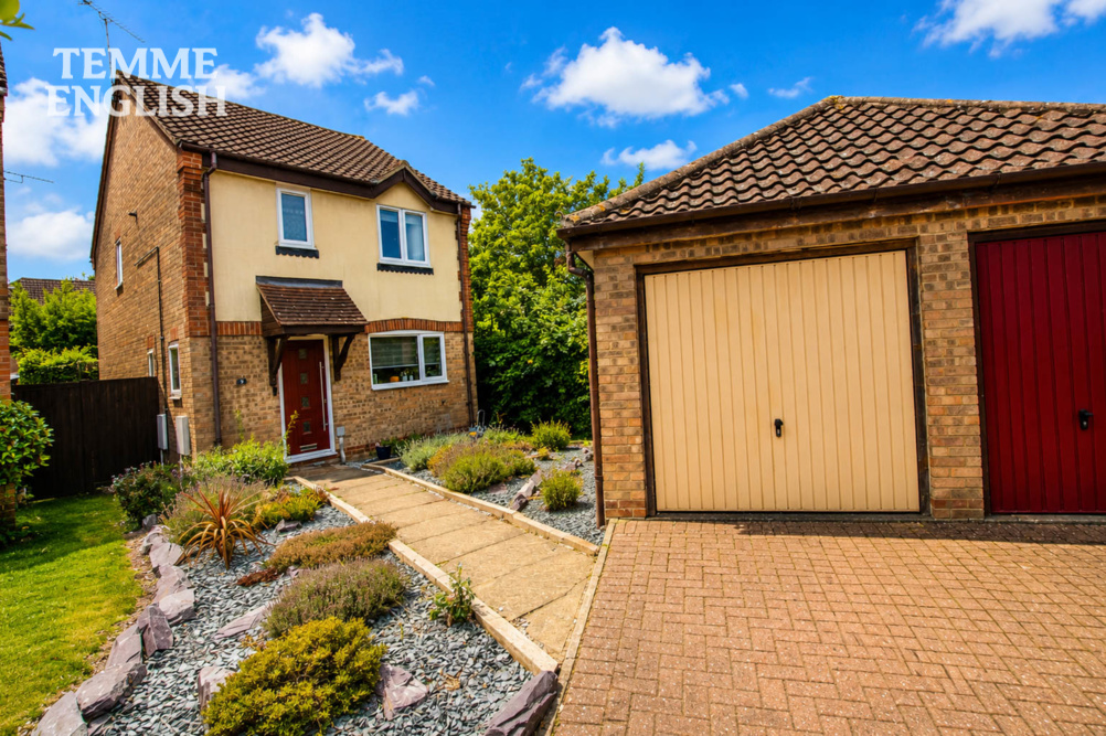 Lutea Close, Steeple View, SS15