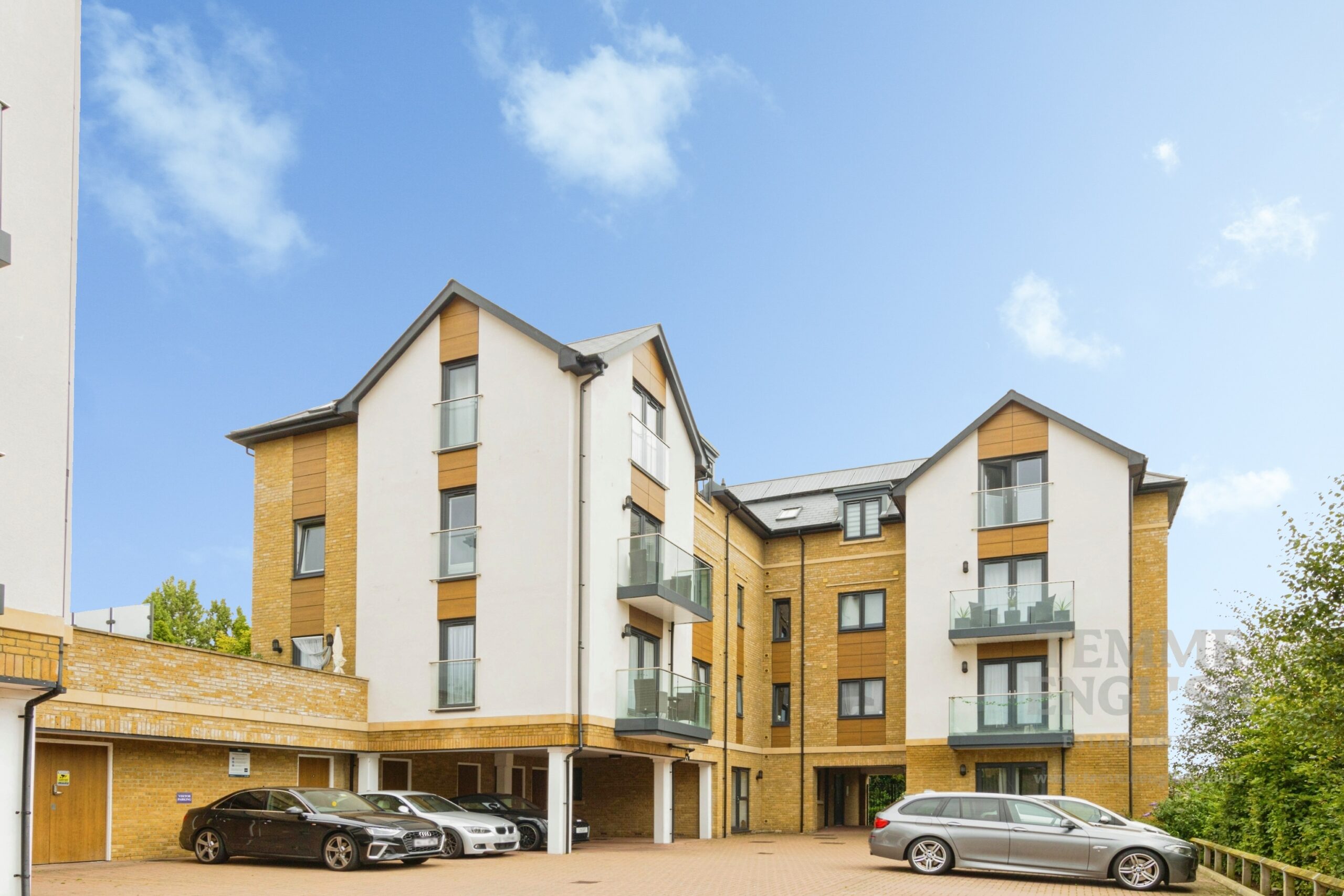 Clarendon Way, Colchester, CO1