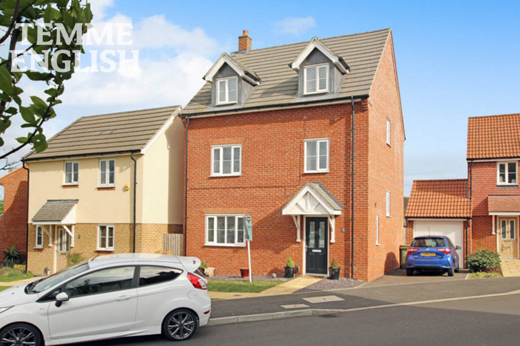 Monarch Close, Wickford, SS11